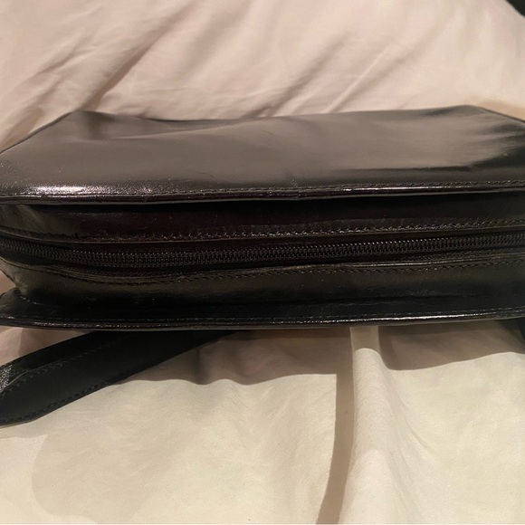 Bally shoulder the bag authentic black in good condition - Picture 4 of 15